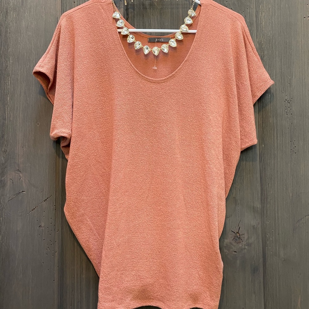 NWOT!! Light weight Gift top... Super soft!!